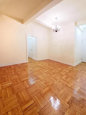 Rented by Corcoran | media 18