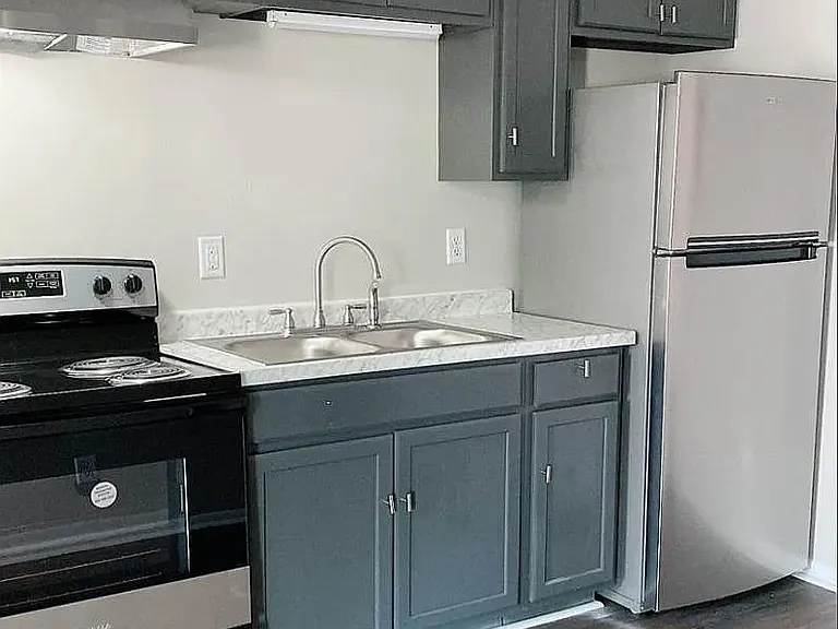 Reserve at Louisville — Photo 2