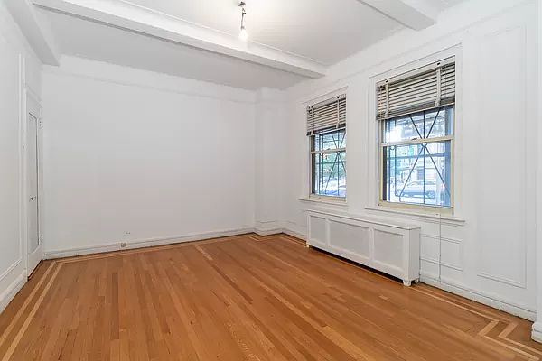 1st image of 310 W 72nd St #1E