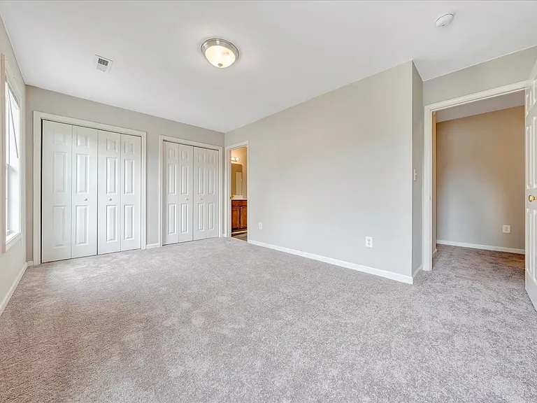 6852 Woodcreeper Dr — Photo 17