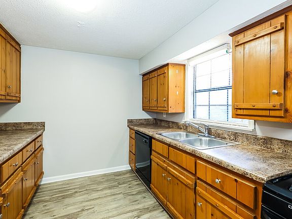 5th image of 5715 Bob White Ln