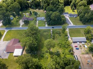 13685 Rawsonville Rd, Belleville, MI 48111