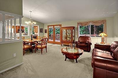 5th image of 8610 169th Ct NE