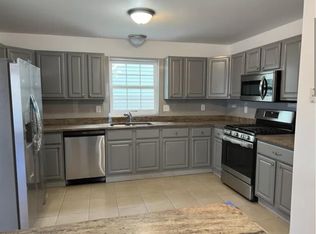 166 Randolph Ave #1, Jersey City, NJ 07305