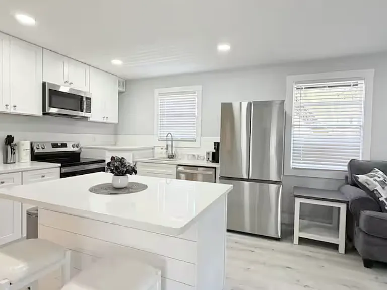 208 Chester St #11 — Photo 9
