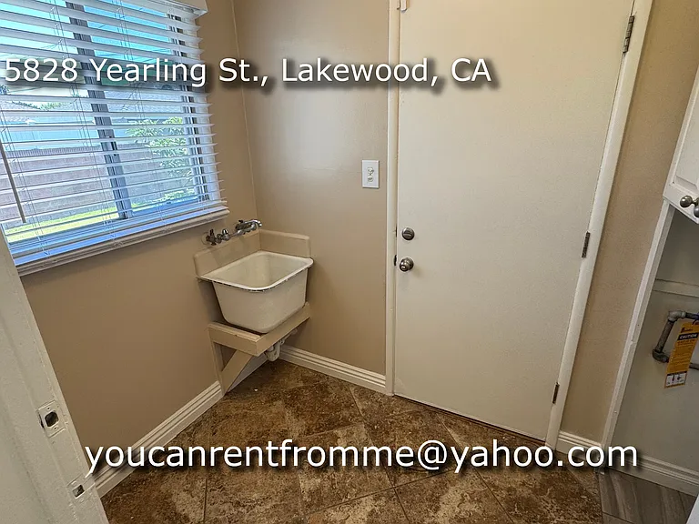 Laundry Room with Washer and Gas Dryer hookups