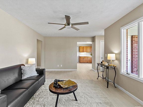 4th image of 609 N Julia St Unit 8