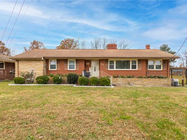 207 Walnut St, Suffolk, VA 23434