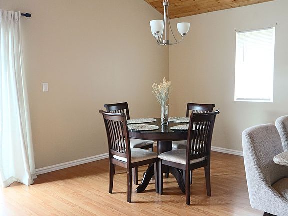 5th image of 15425 Live Oak Way