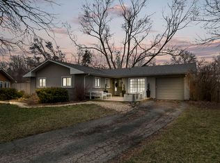 2S622 Audubon Ct, Lombard, IL 60148