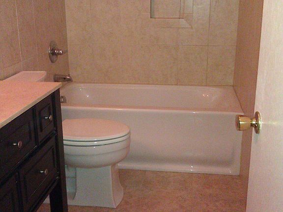 4th image of 416 Lynn Shores Dr