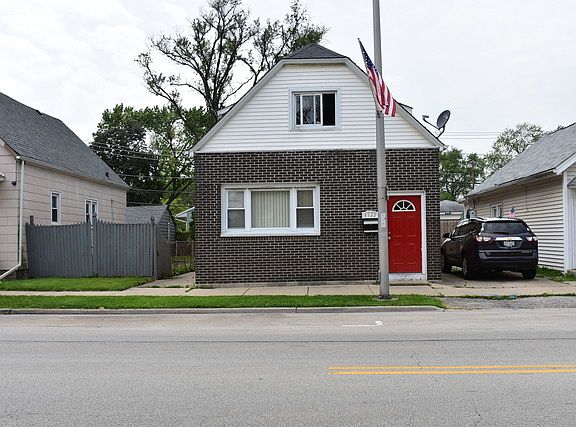 2nd image of 4522 Lawndale Ave