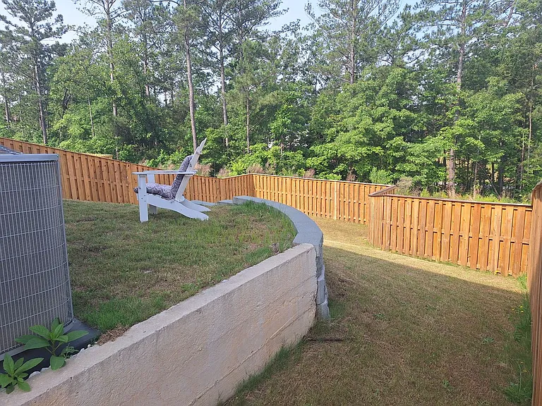 205 Dunham Rd — Photo 50