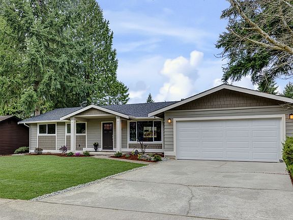 2nd image of 10215 162nd Ave NE