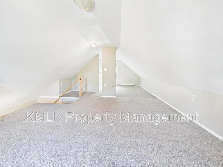 701 Kling St — Photo 41