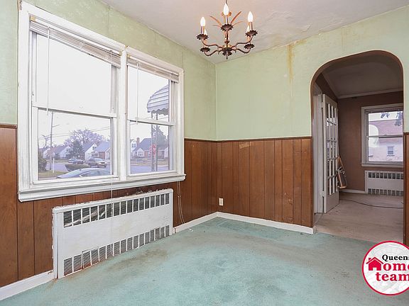 5th image of 12056 219th St
