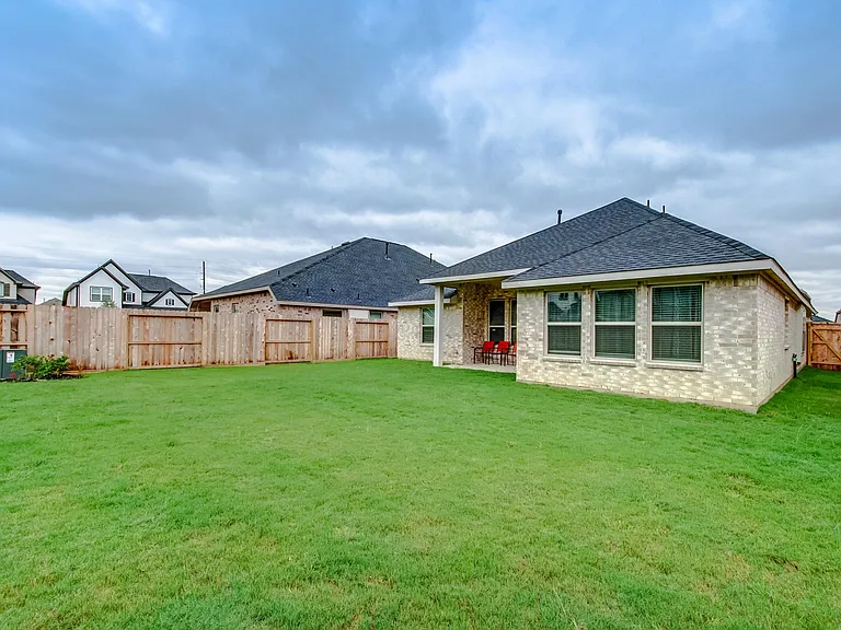 28639 Monarch Cliffs Dr — Photo 37