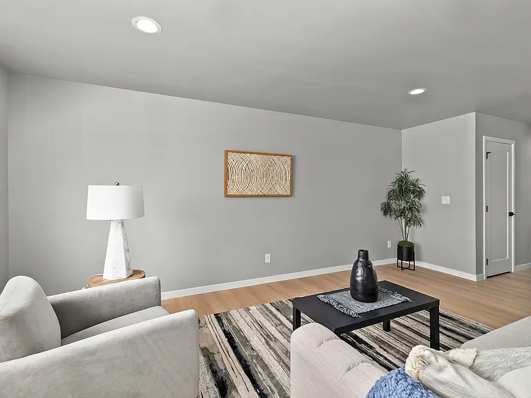 514 Harper Cir — Photo 21