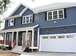 32 Kappius Path, Newton, MA 02459