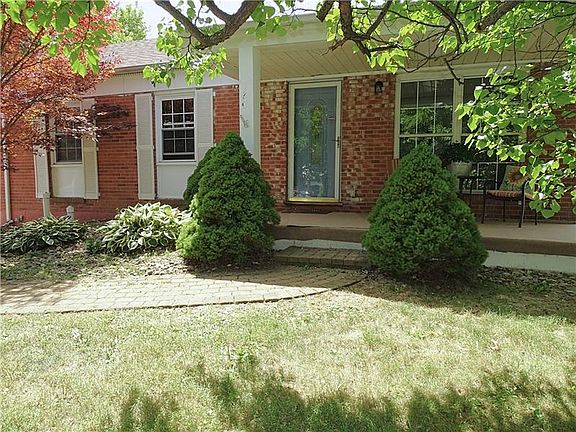 2nd image of 320 Country Hills Dr