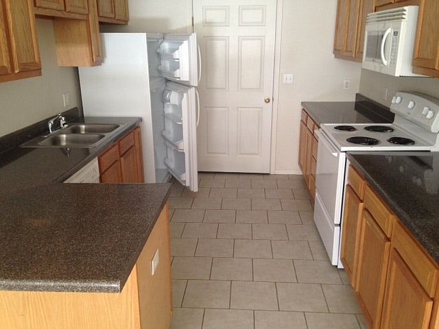1st image of 1809 N Dr Mlk Jr Blvd APT C