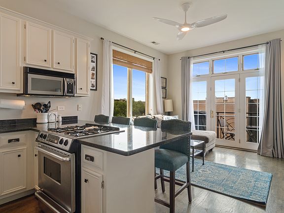 4th image of 1875 N Winnebago Ave #8