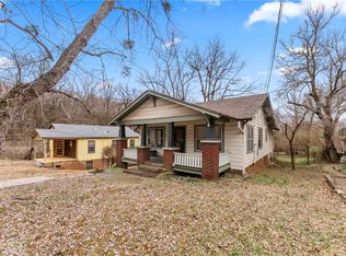 205 E Spring St, Fayetteville, AR 72701