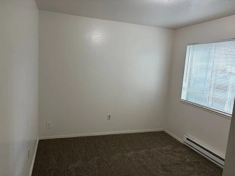 3572 Shirley Ave — Photo 14