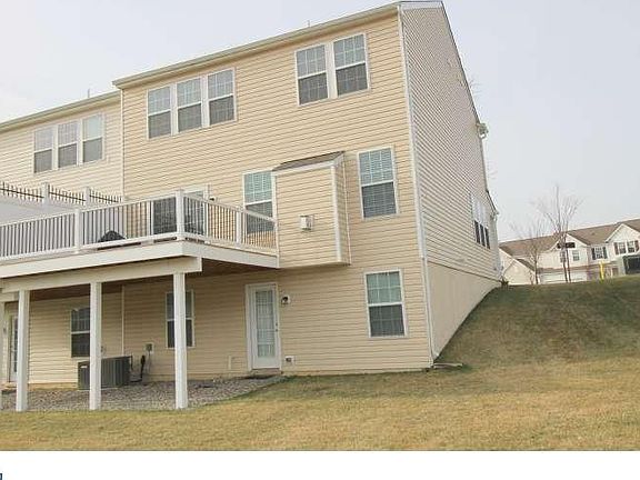 2nd image of 42 Clement Ct