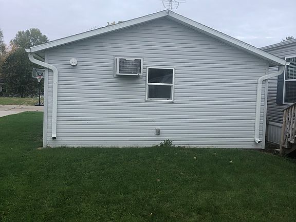 3rd image of 897 E Lake St Trlr 108
