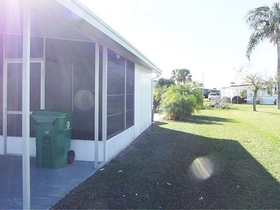2nd image of 2817 Waxwing Ln