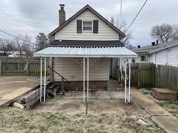 4th image of 7511 Alaska Ave