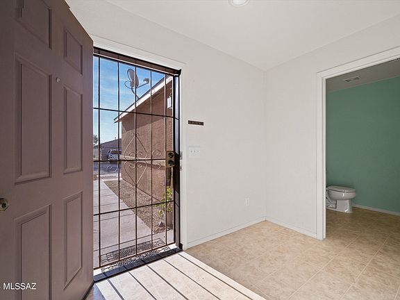 3rd image of 18752 S Via Santa Bonita