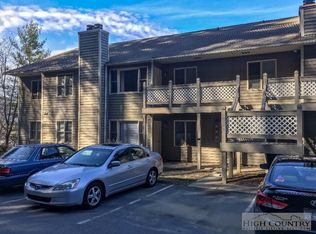 200 Pilgrims Way APT 21, Boone, NC 28607
