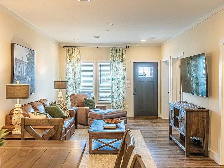 609 Vera K Ct — Photo 3