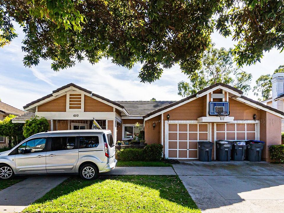 1st image of 650 Bluebell Pl