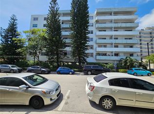 1200 14th St APT 3E, Miami Beach, FL 33139