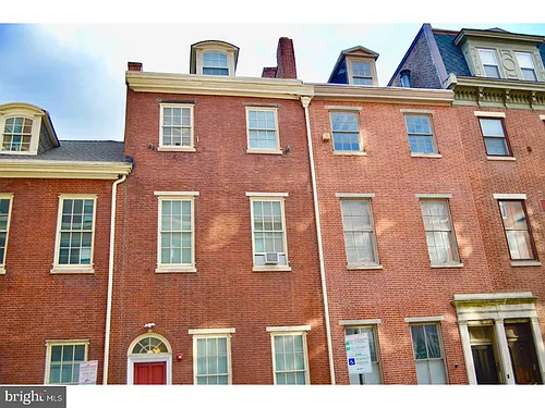 1300 Spruce St Photo 1