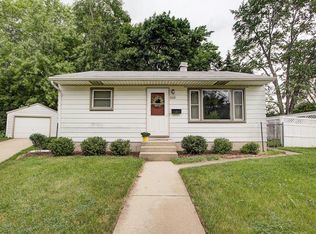 6720 W Fremont Pl, Milwaukee, WI 53219