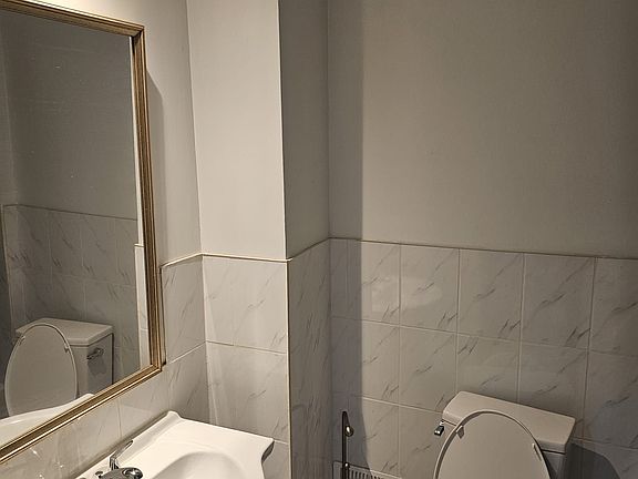 2nd image of 40 Shell Dr #Basement