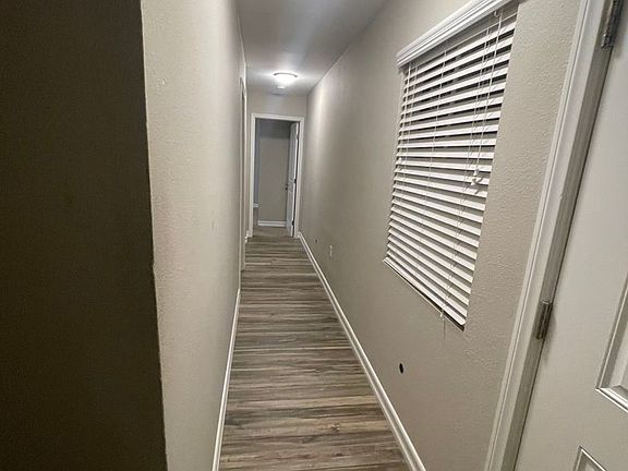 5th image of 4334 49th St APT 1