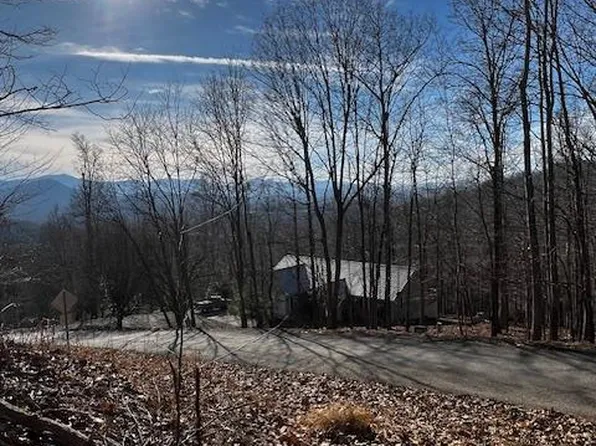 54 Sunny View Dr, Blairsville, GA 30512