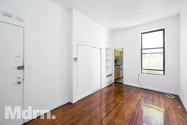 Rented by Mdrn Residential