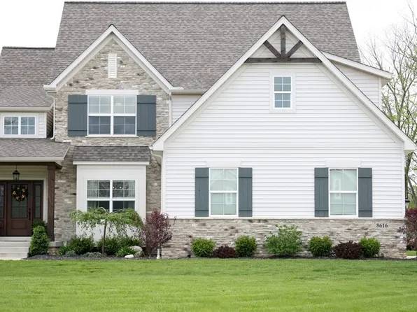 8616 Lincolnshire Ct, Westfield Center, OH 44251