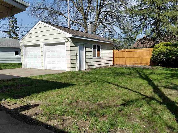 5th image of 1217 S 11th Ave