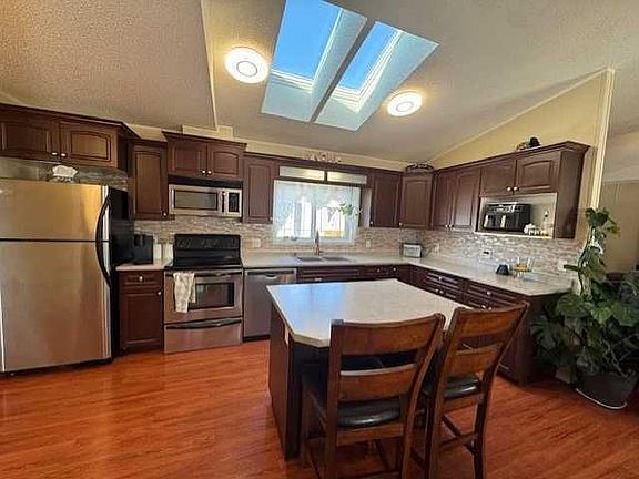 5th image of 15 Mackenzie Ranch Way #44