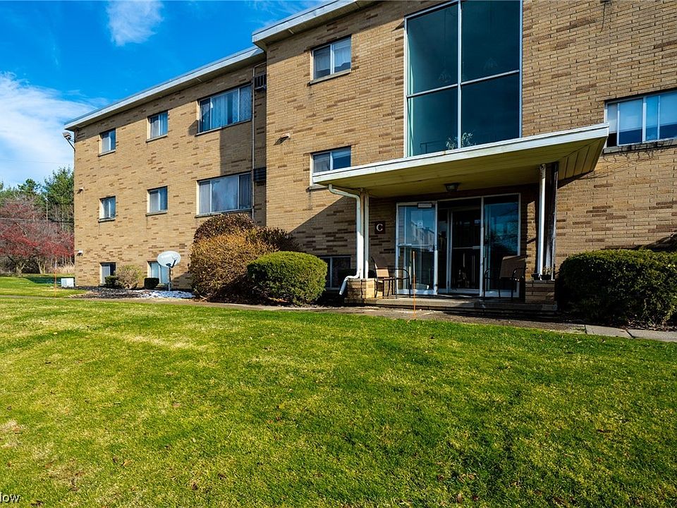 1st image of 5200 Royalton Rd #C-1