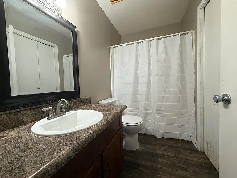 1411 Lazy Brk #C — Photo 6