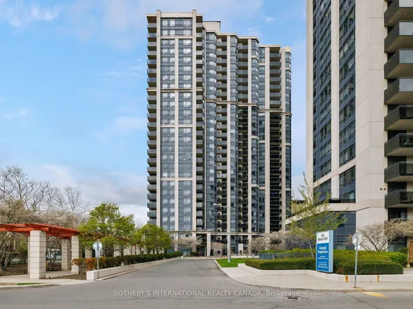 153 Beecroft Rd Penthouse 201, Toronto, ON M2N 7C5