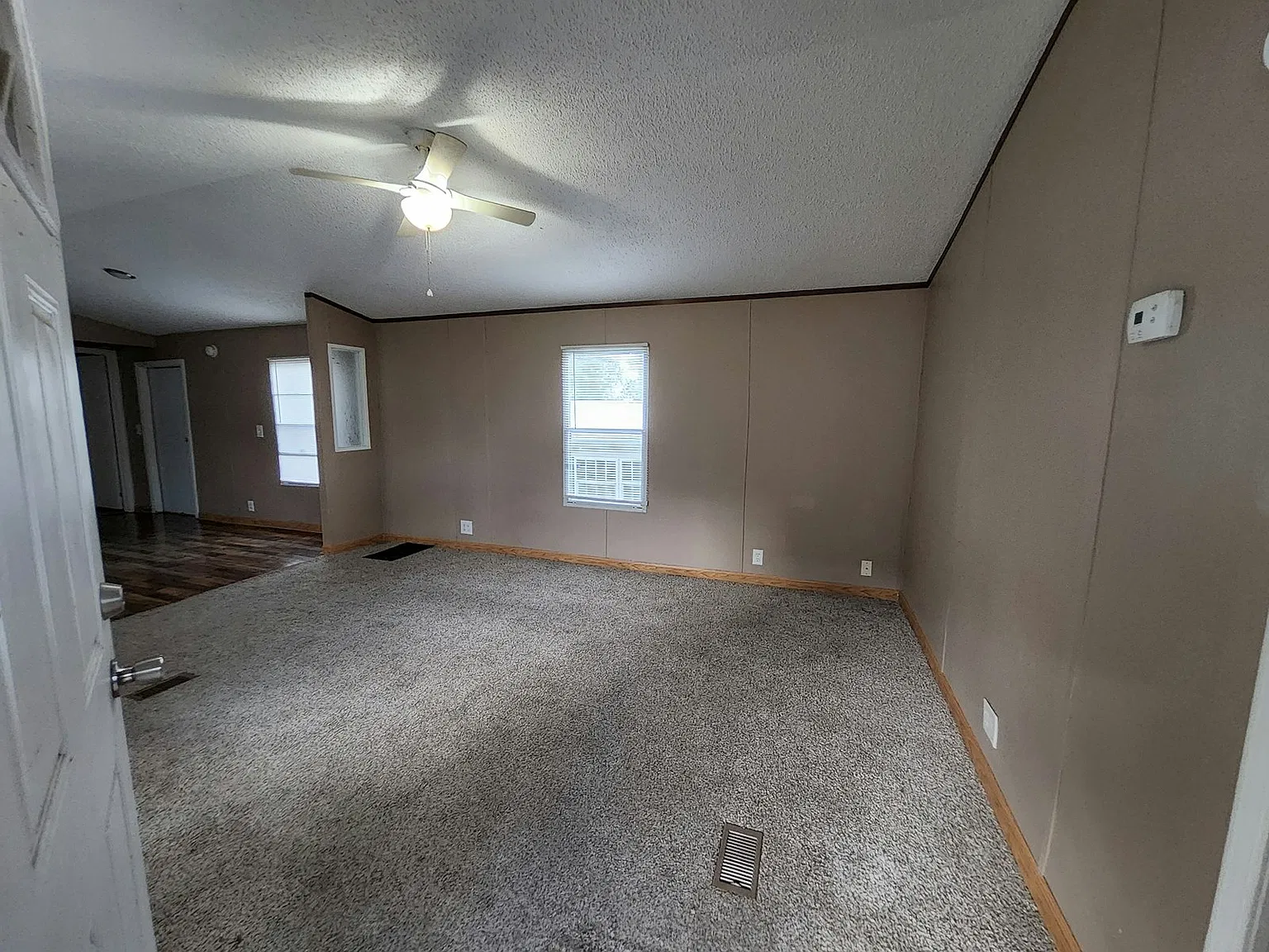202 Dawson Drive — Photo 4